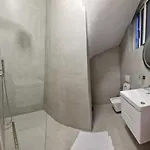 Affittacamere Juar - Modern 3*