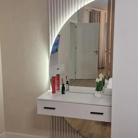 Maison d'hôtes Juar - Modern Tirana