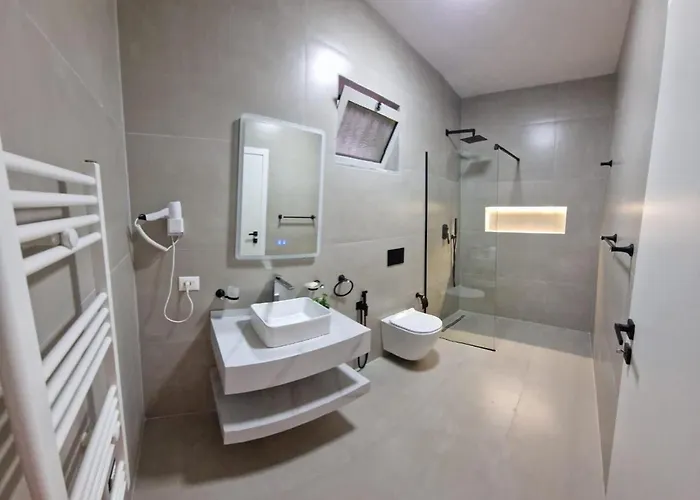 Juar - Modern Vendégház