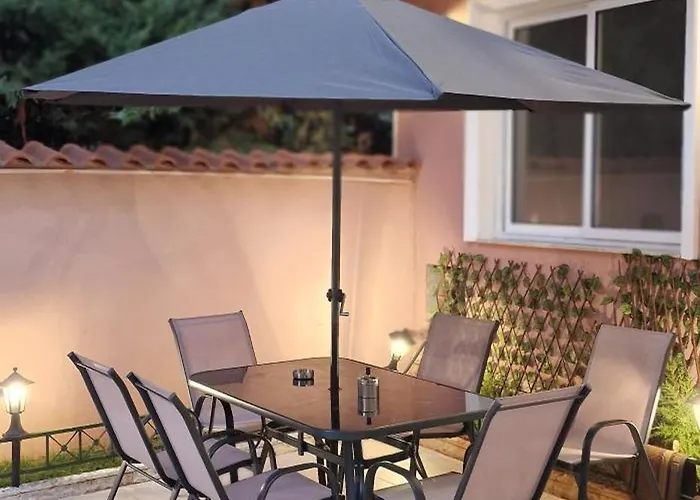 Juar - Modern 3* Tirana