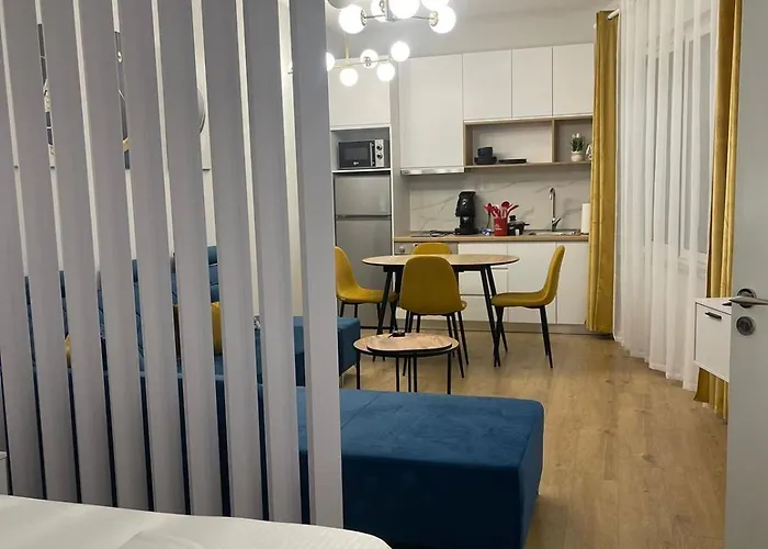 Juar - Modern 3* Tirana